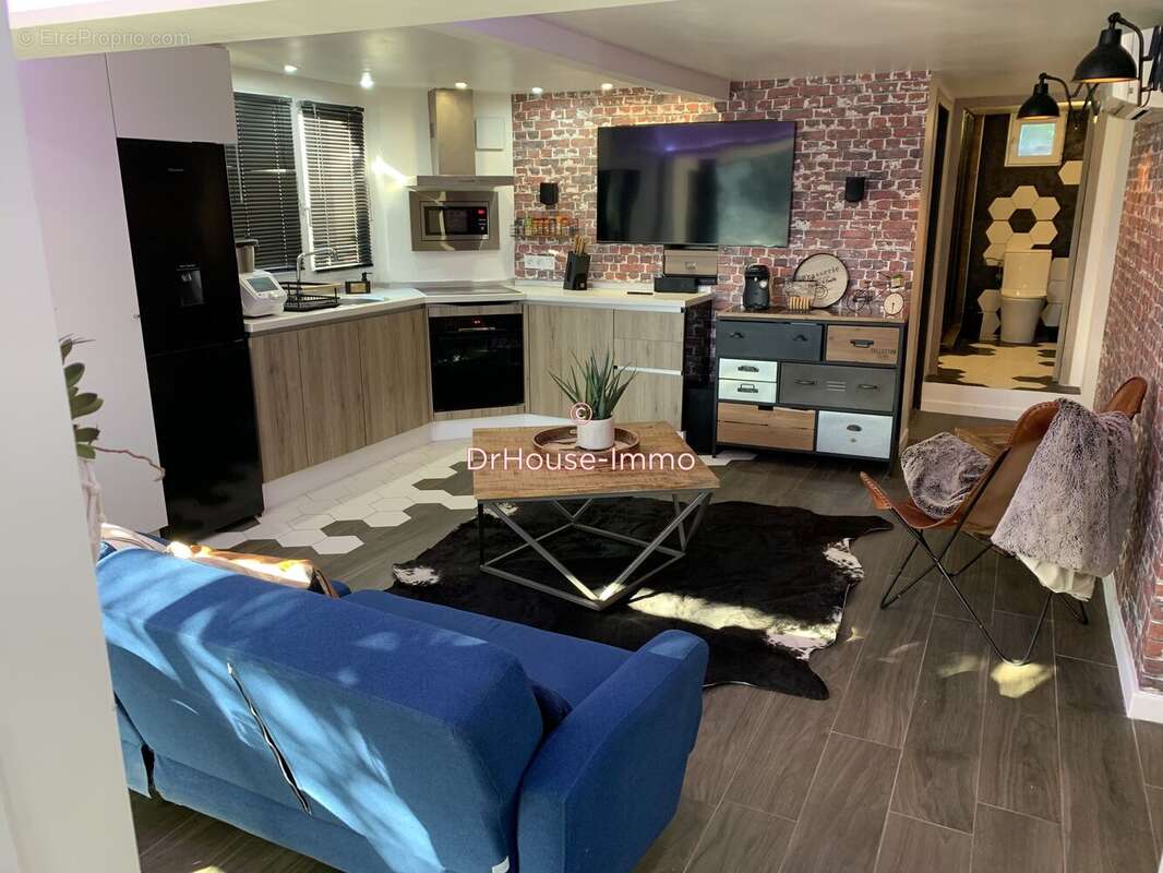 Maison à CAGNES-SUR-MER