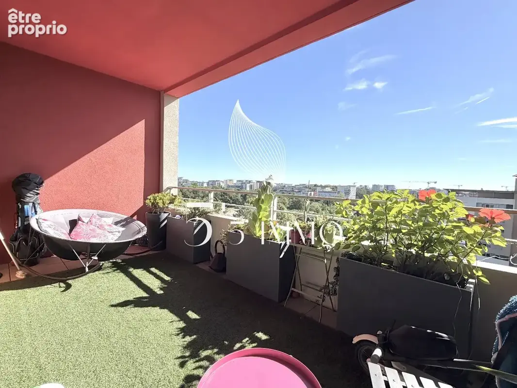 T3 dernier etage - lironde - photo 6