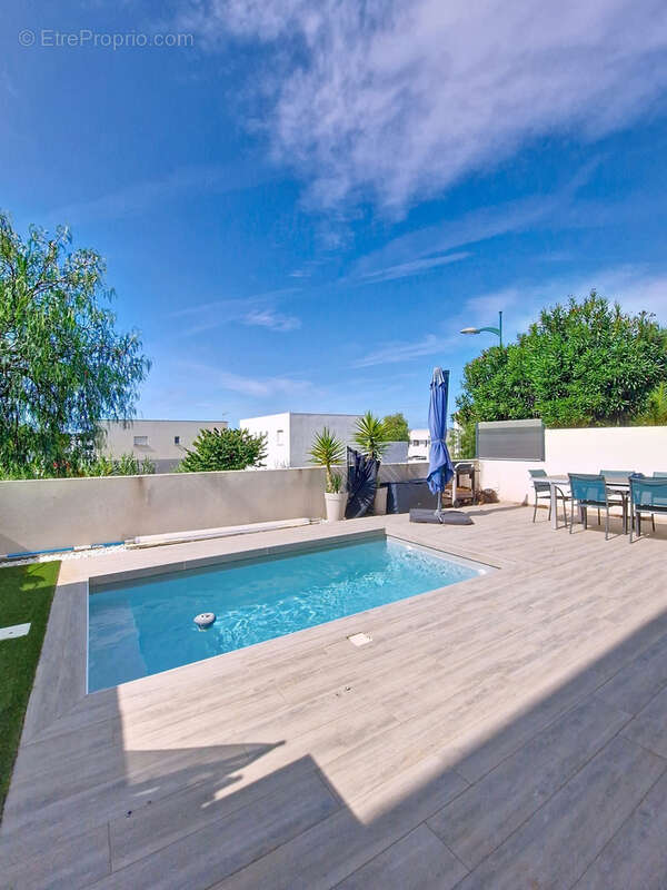 Maison à LIGNAN-SUR-ORB