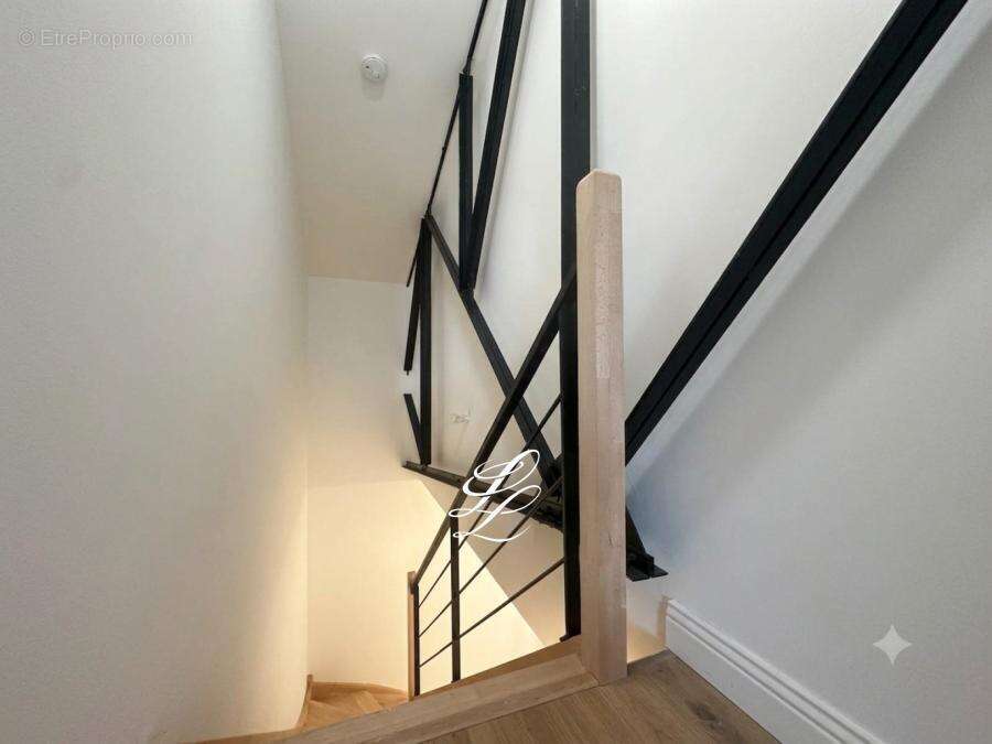 Appartement 185 m² à Le Mans  - photo 5