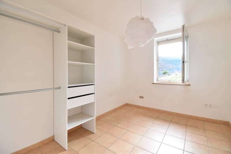 Maison à SAINT-AGREVE