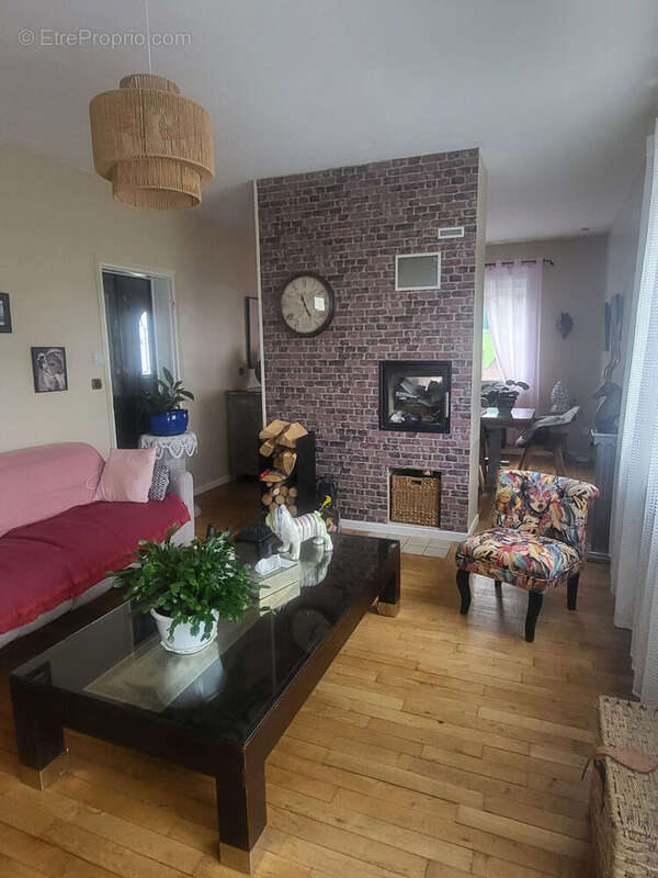 Photo 5 - Maison à FLIXECOURT