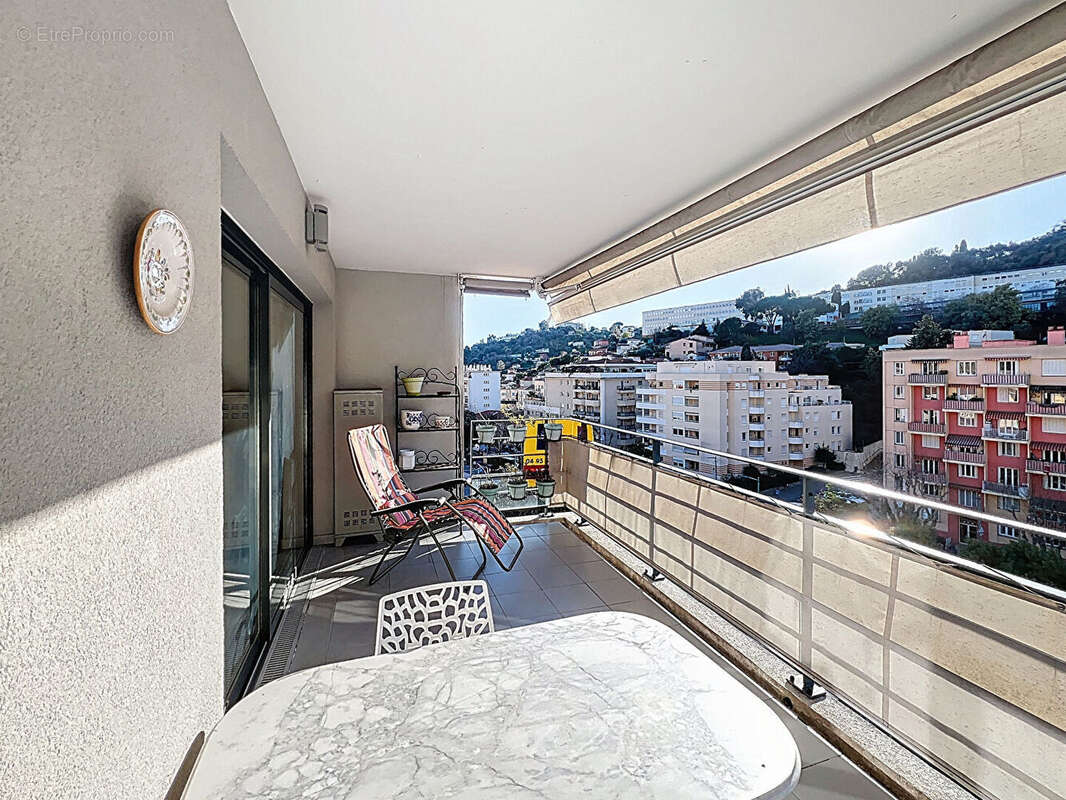 Appartement à MENTON