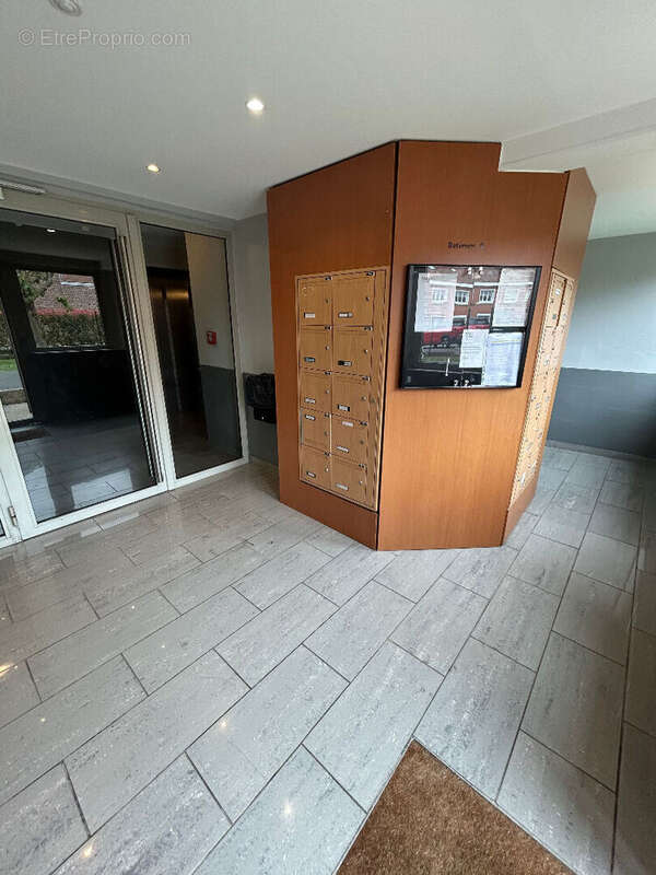 Appartement récent et sécurisé à  Somain - photo 10