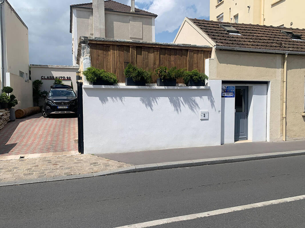 Appartement à BOIS-COLOMBES