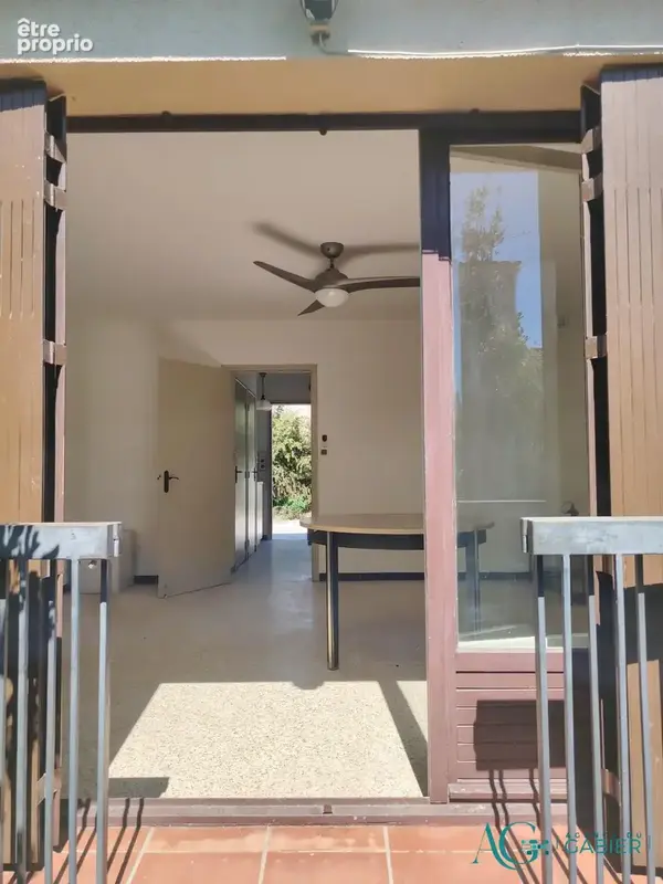 Appartement 35 m² à Hyeres  - photo 2