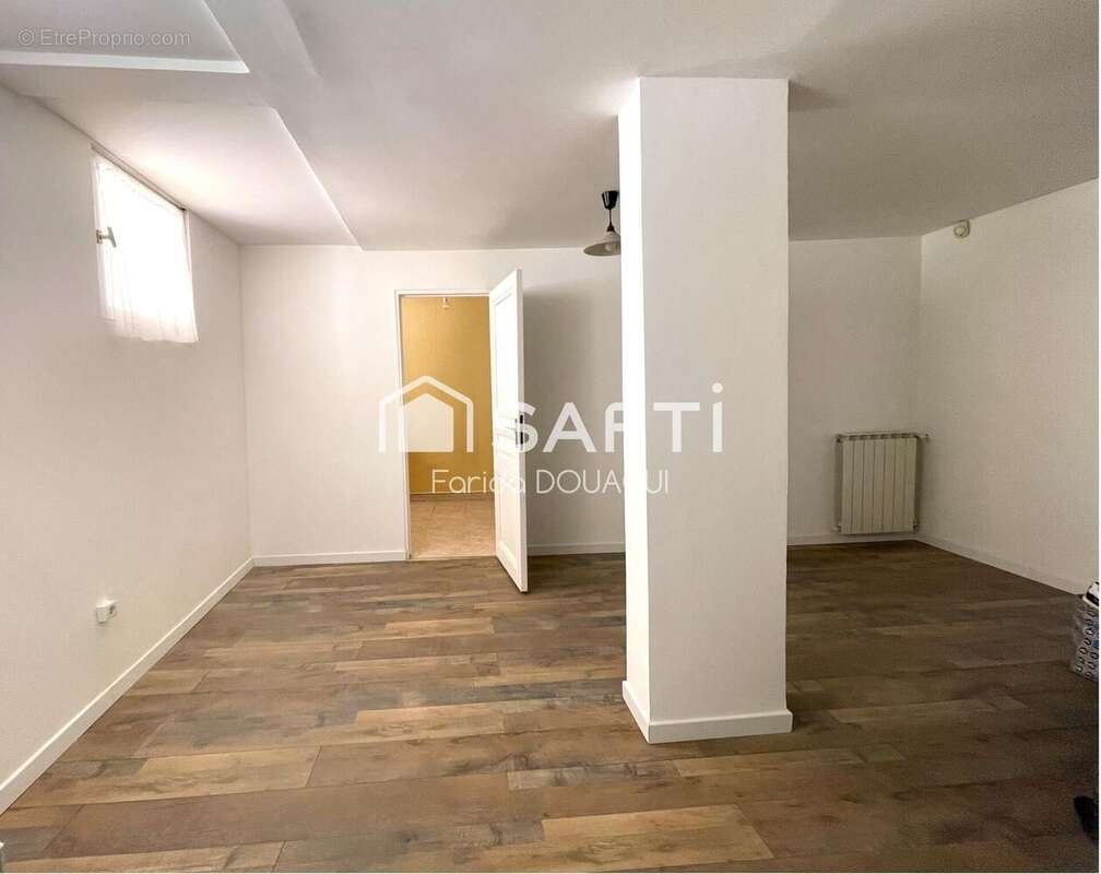 Photo 8 - Maison à MARSEILLE-6E