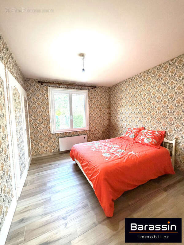 Maison à AGON-COUTAINVILLE