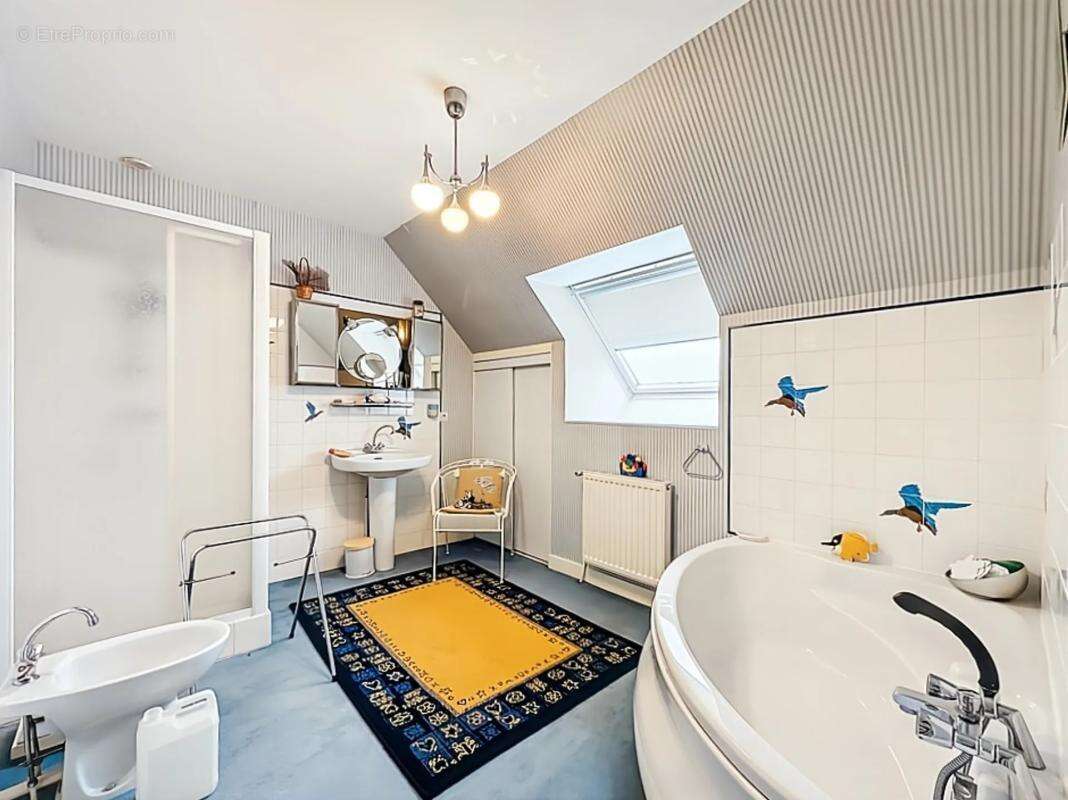 Maison à MAILLOT