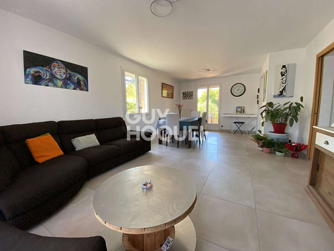 Maison Vaires Sur Marne 6 pièce(s) 170.43 m2 - photo 4