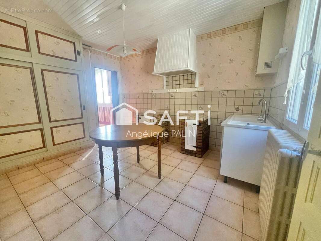 Photo 2 - Maison à SAINTE-MENEHOULD