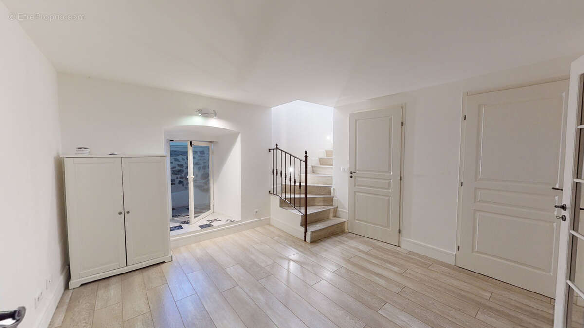 Duplex de caractère dans un manoir du XVIIème siècle   Chens-sur-Léman - photo 8