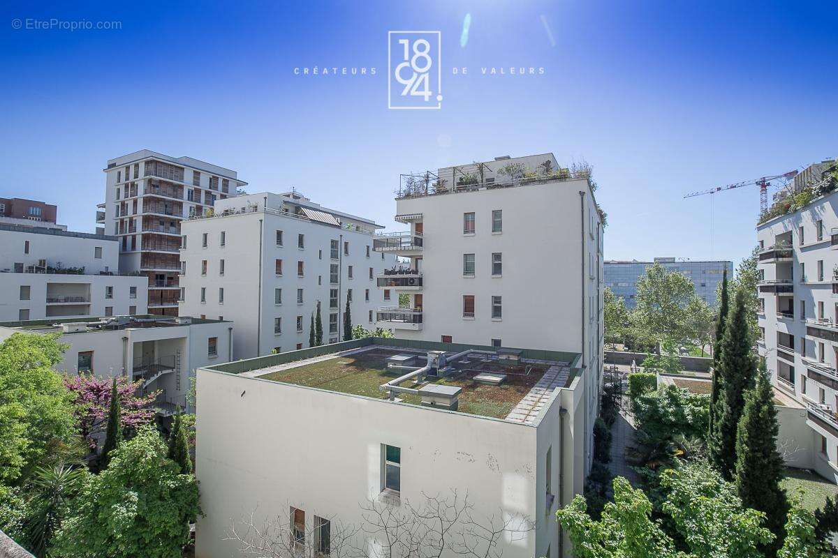 Appartement à MARSEILLE-3E
