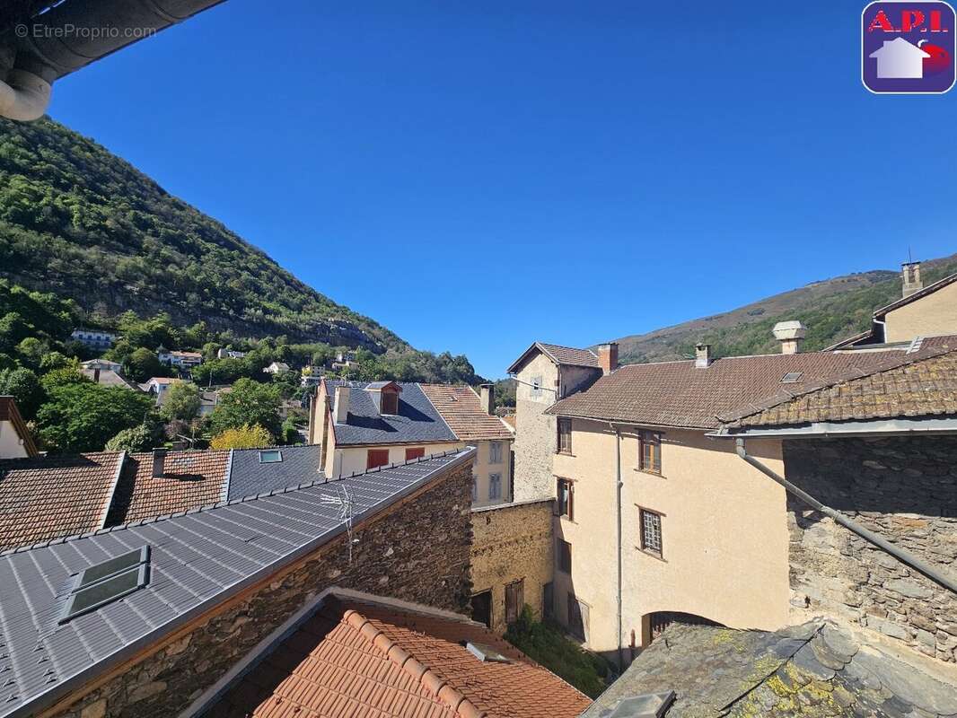 Appartement à AX-LES-THERMES