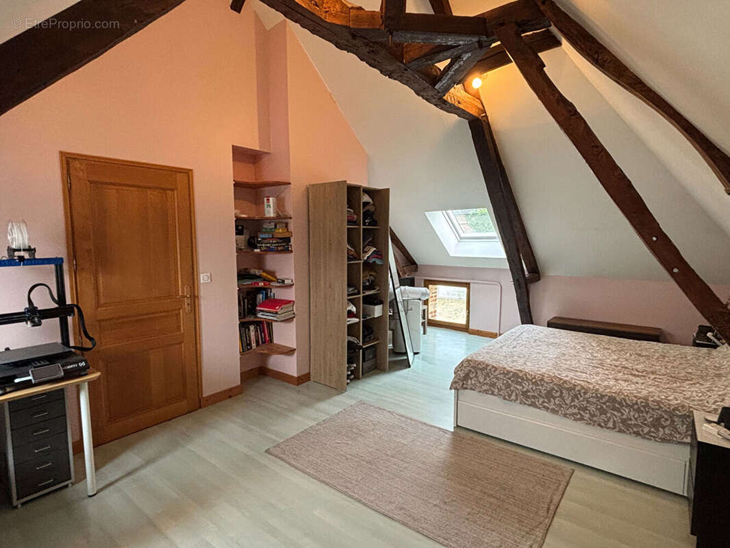 Maison à SAINTE-GENEVIEVE