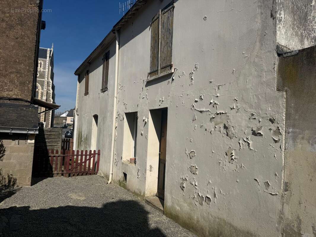 Maison à GUEMENE-PENFAO