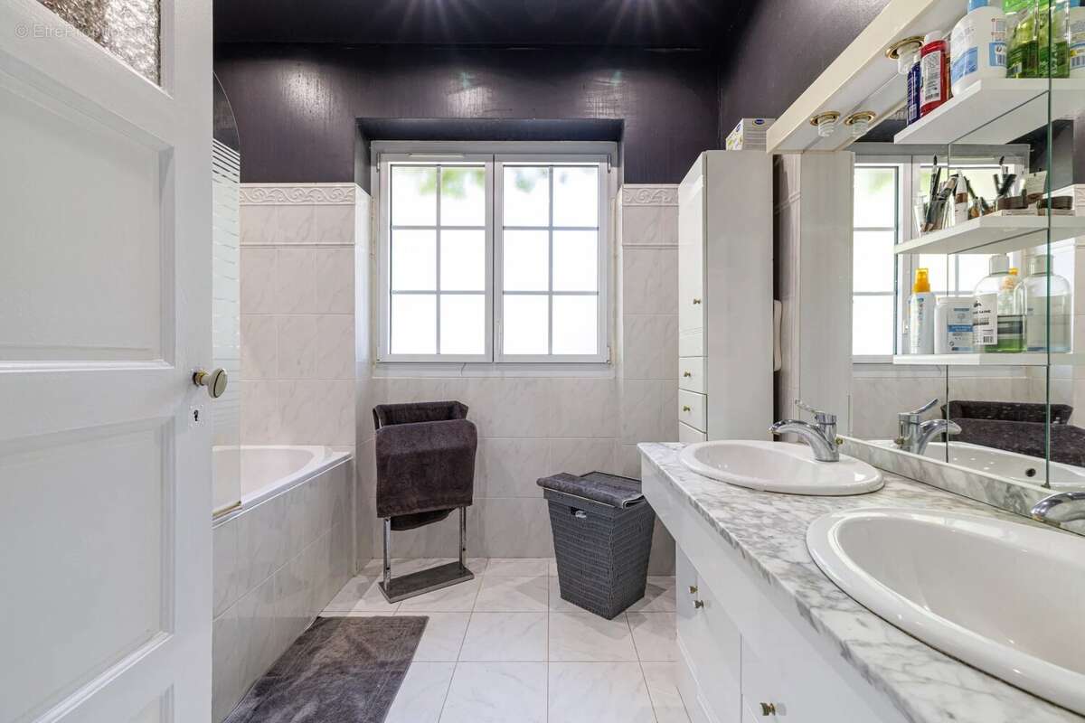 Maison à VENCE