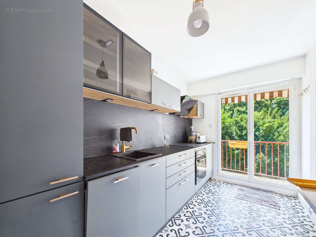 Appartement à VIRY-CHATILLON