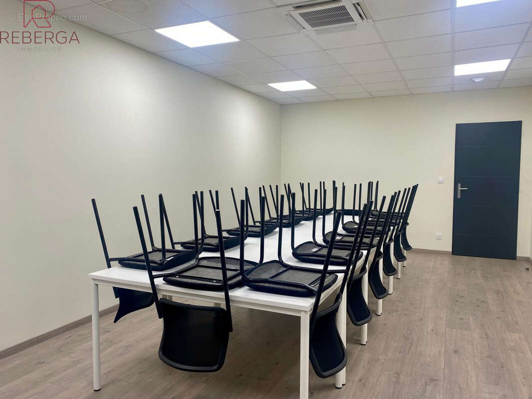 Appartement à AUSSILLON