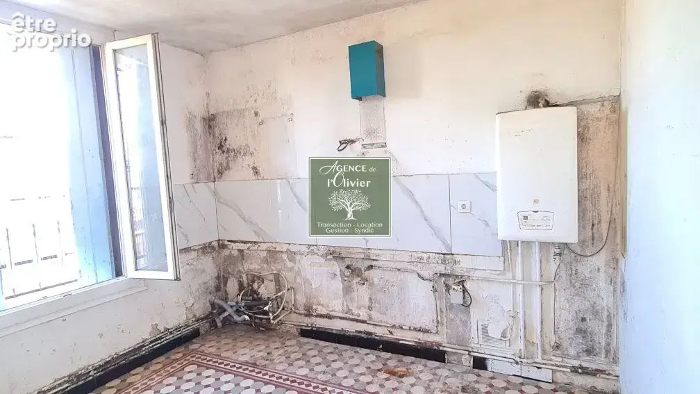 Vente d'un maison à rénover en totalité de 60m2 sur un jardin de 450m2 - photo 4