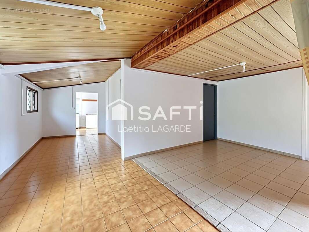 Photo 3 - Maison à SAINT-PIERRE