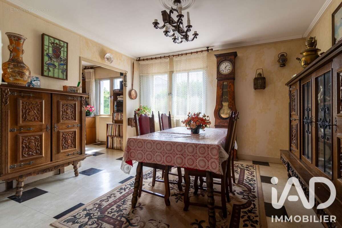 Maison 97 m² à Osny  - photo 3