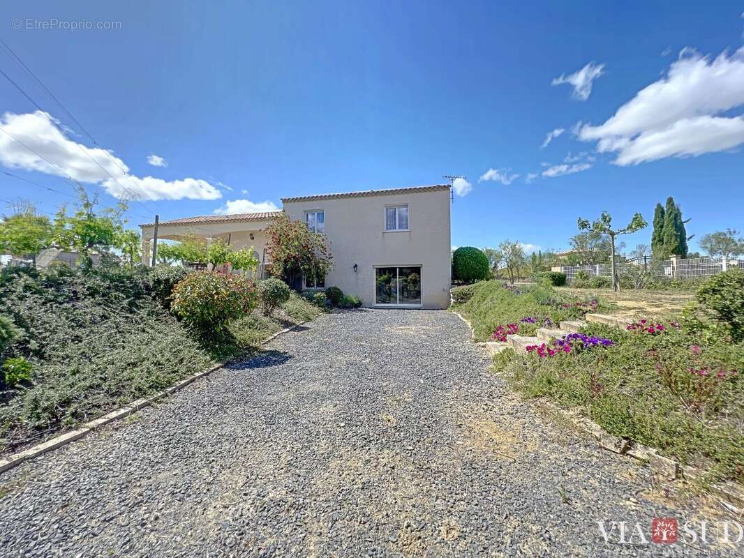 Maison à ESPONDEILHAN