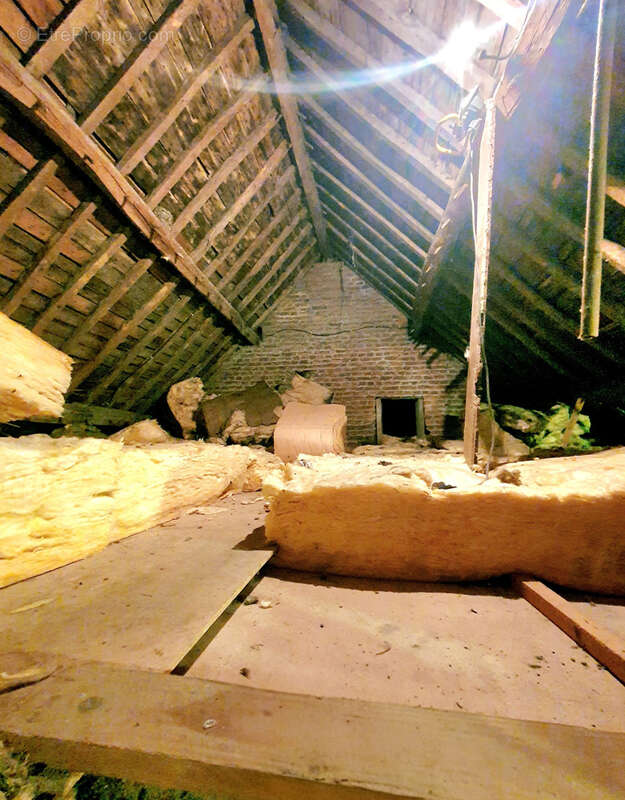 Maison à AULNOYE-AYMERIES