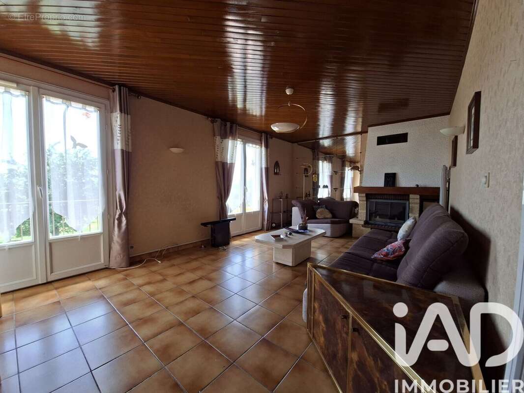 Maison 135 m² à Saint-Paulien  - photo 3