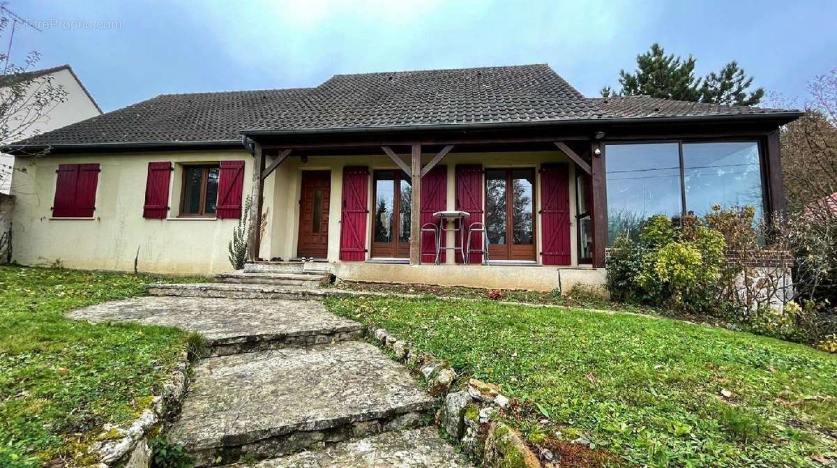 Maison à CHAILLY-EN-BIERE