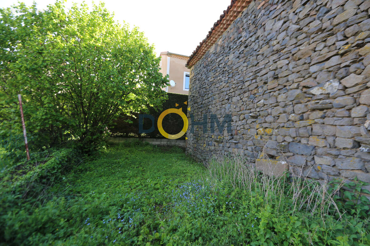 Maison à SIAUGUES-SAINTE-MARIE