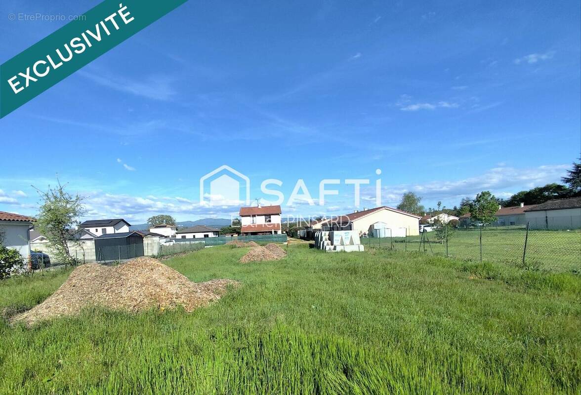 Photo 1 - Terrain à BLYES