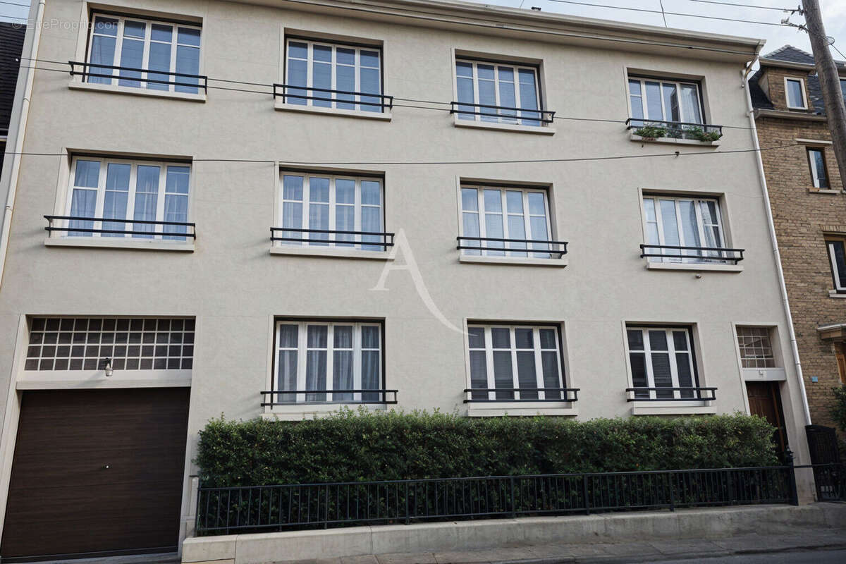 Appartement à NEUILLY-PLAISANCE