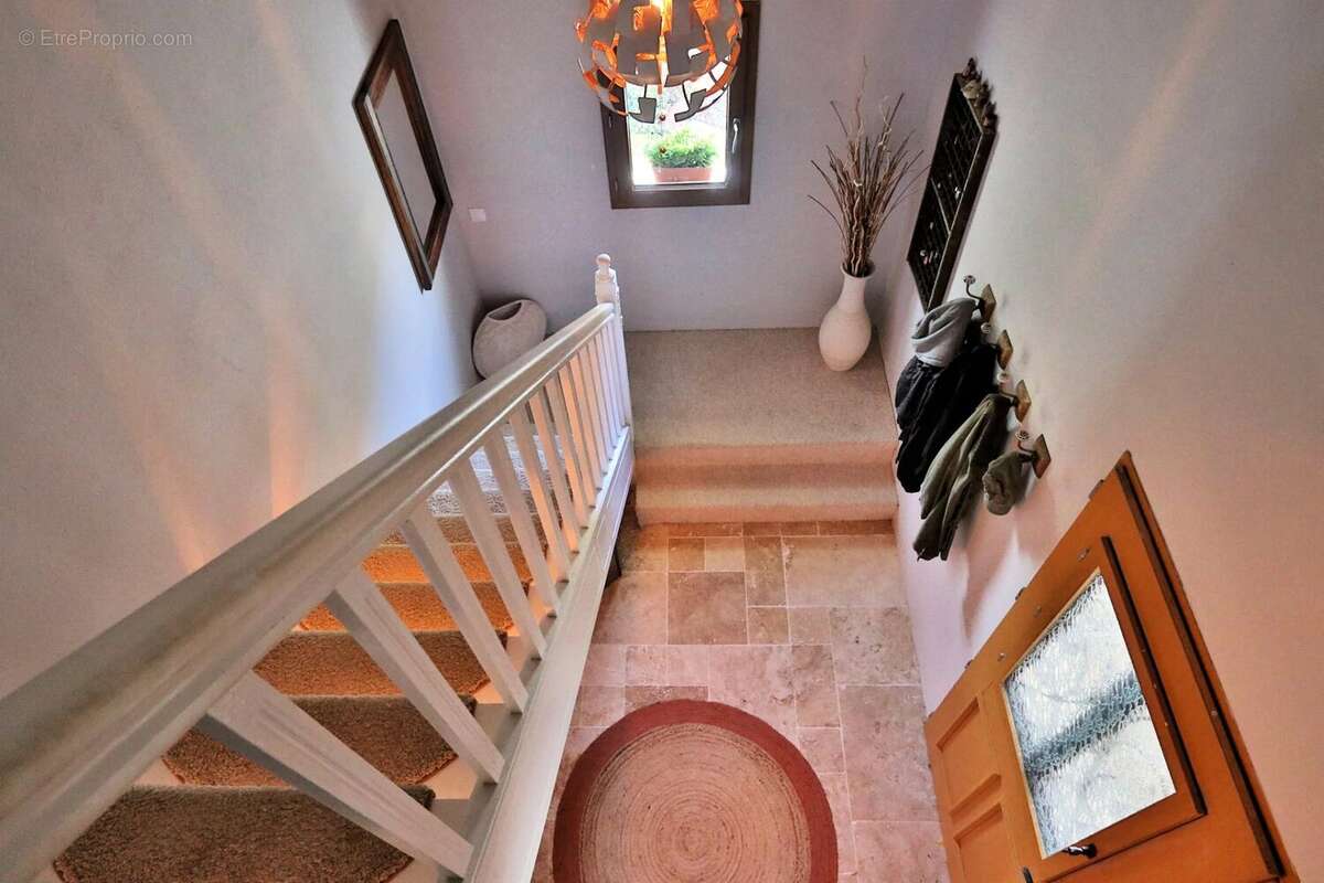 Maison à AURIONS-IDERNES