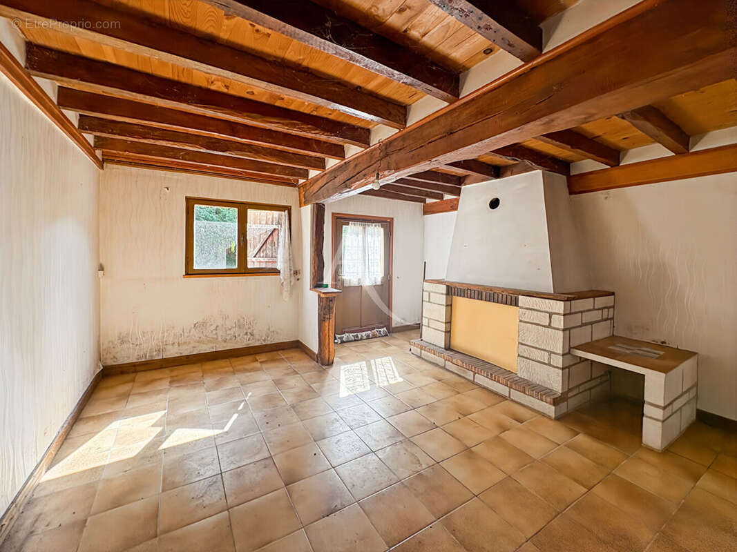 Maison à PERRIERS-SUR-ANDELLE
