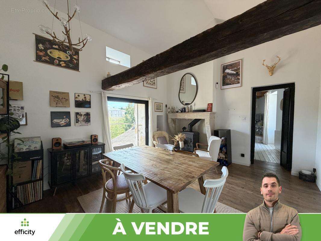 Maison à POITIERS