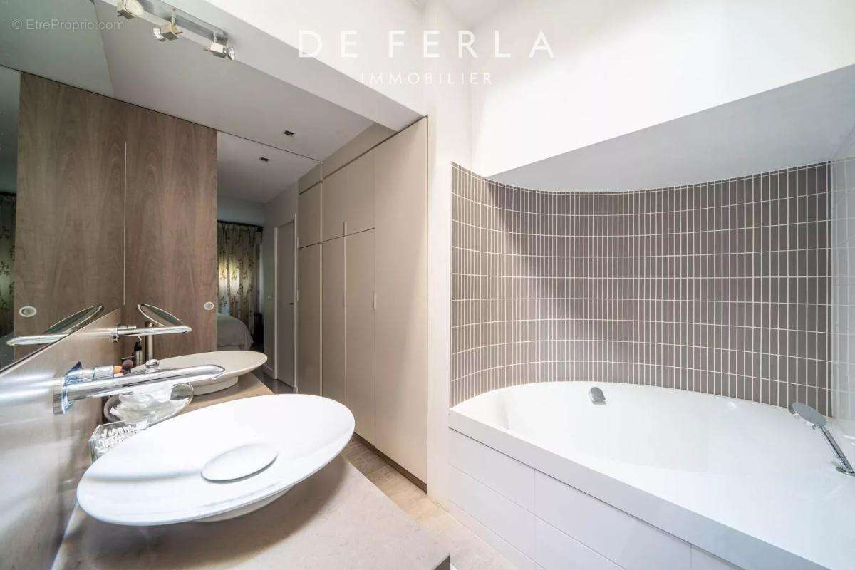 Villa Santos-Dumont – Maison familiale d'exception de près de 180 m² sur quatre niveaux - photo 12