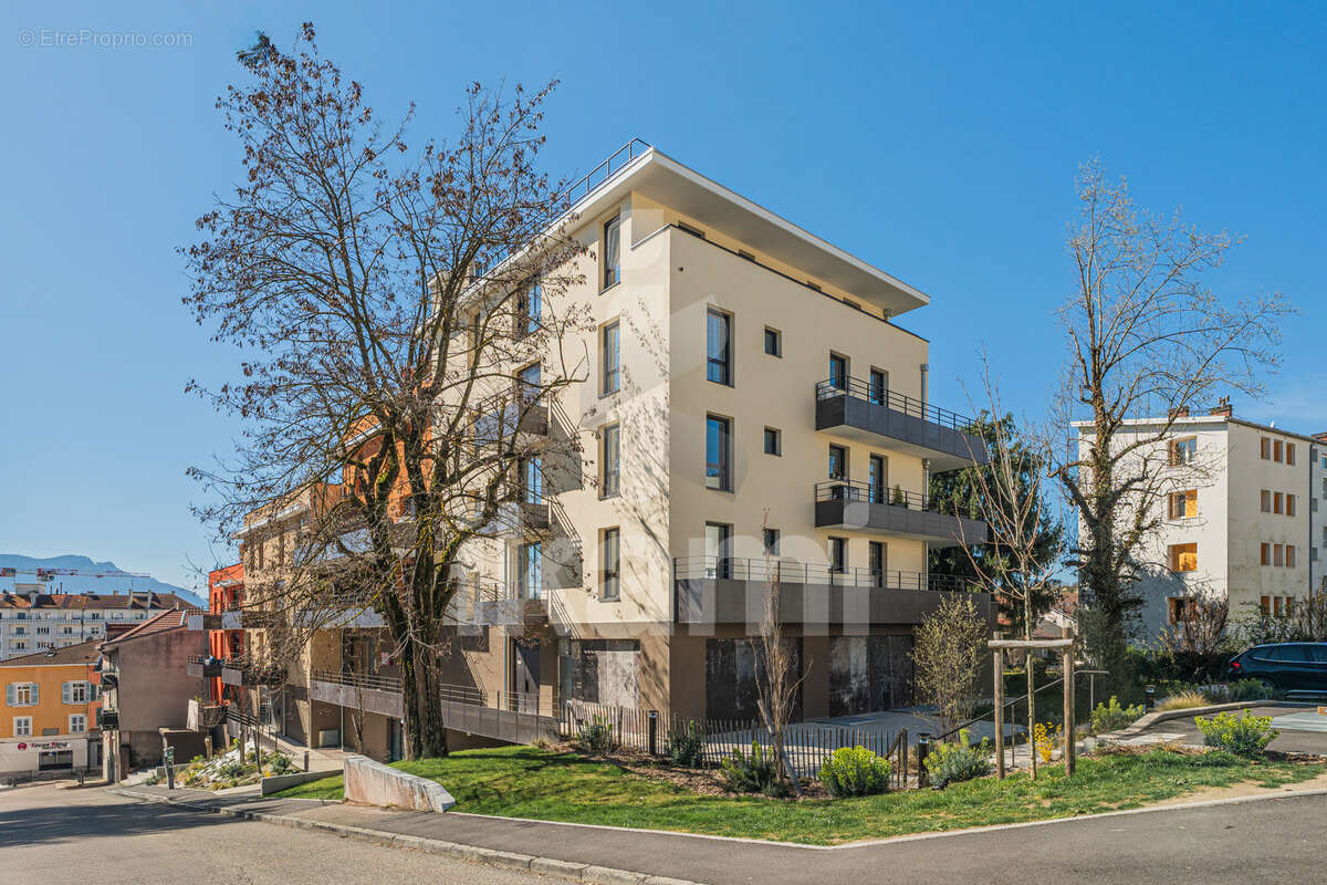 Appartement à VOIRON