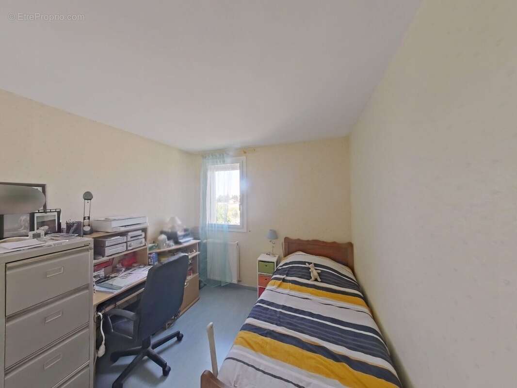 Appartement à SAINT-JUST-SAINT-RAMBERT