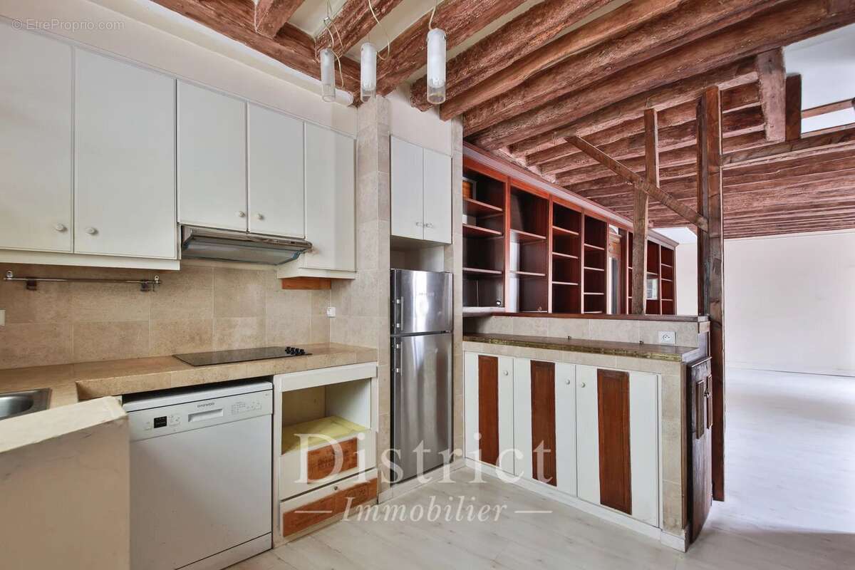 Appartement à PARIS-4E