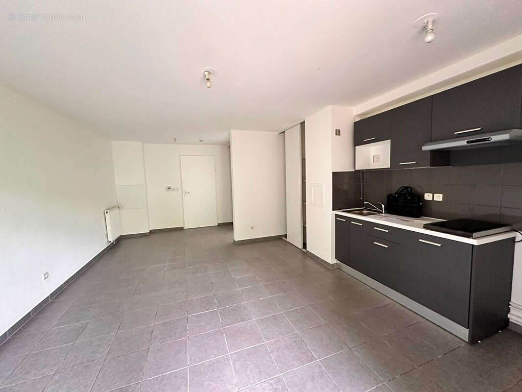 Escalquens - Appartement T2 avec jardin privatif de 60 m2 et parking - photo 2