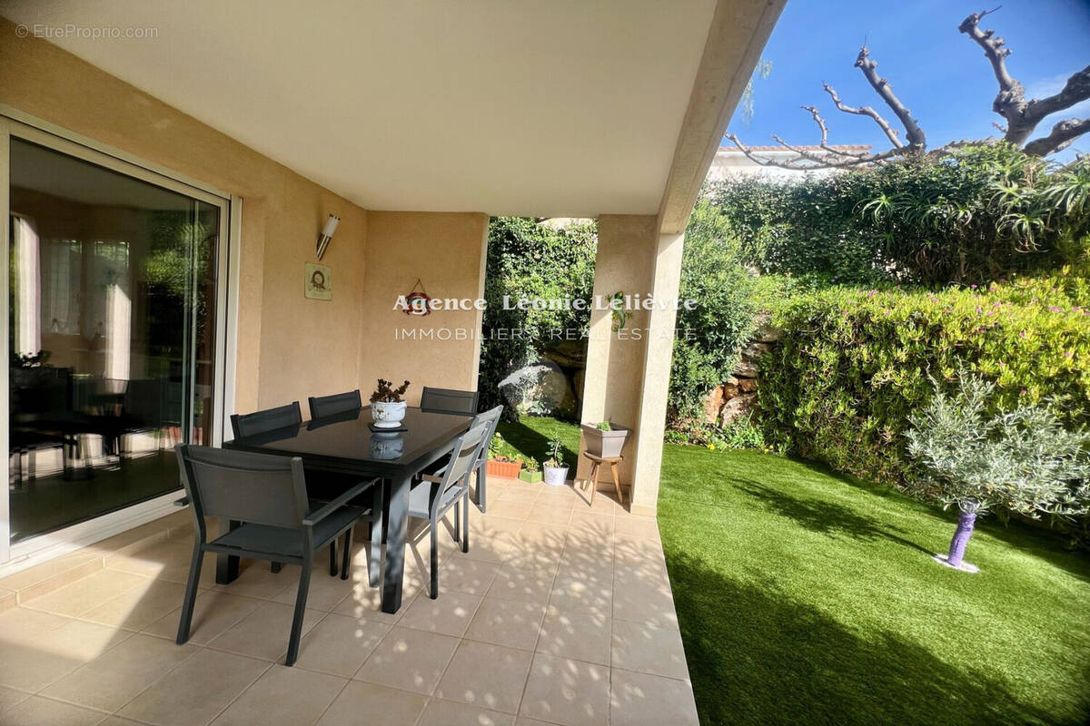 Appartement à LES ISSAMBRES