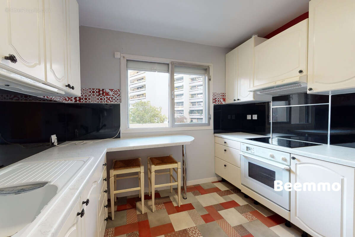 Appartement à ROSNY-SOUS-BOIS