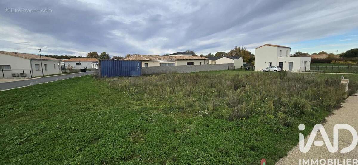 Photo 6 - Terrain à LIGUGE