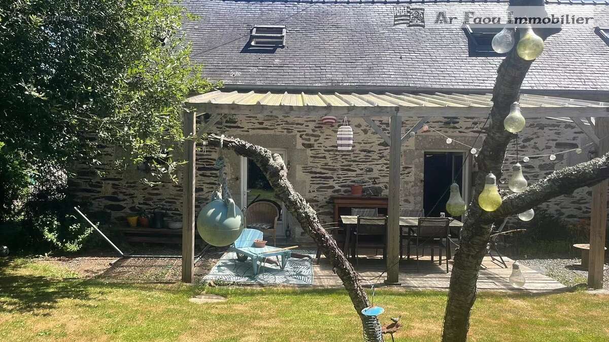 Maison à LOPEREC
