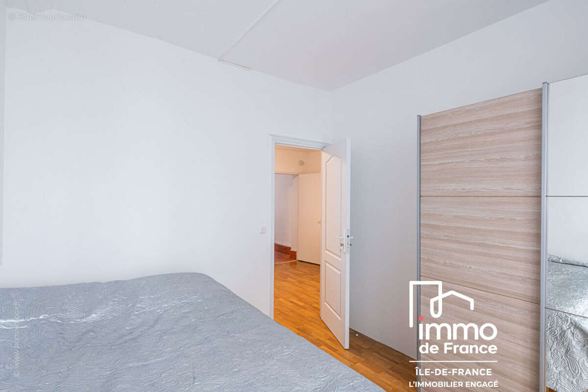Appartement à PARIS-11E
