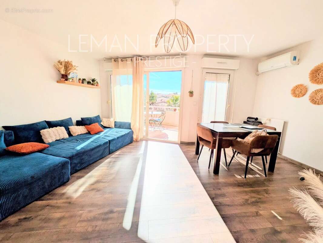 Appartement à LE CANNET