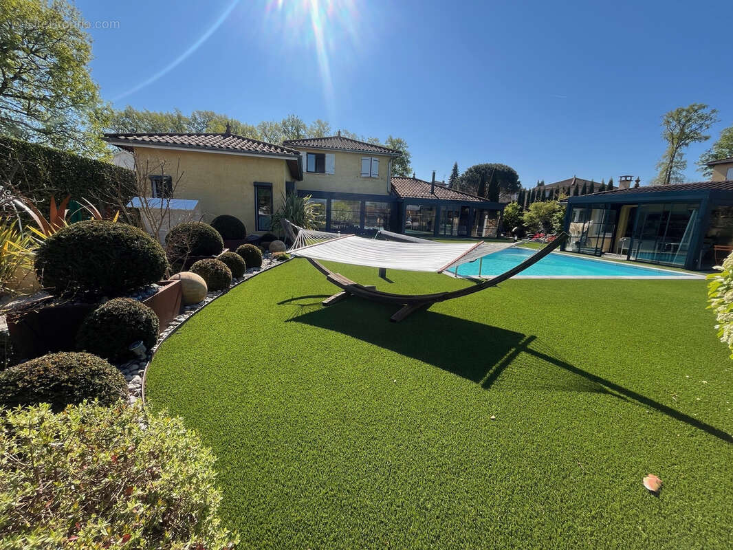 Maison à MONTMERLE-SUR-SAONE