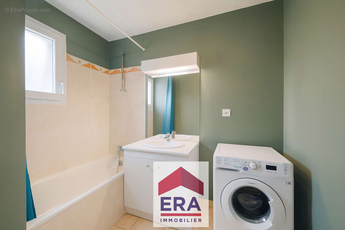 Appartement à SARTROUVILLE