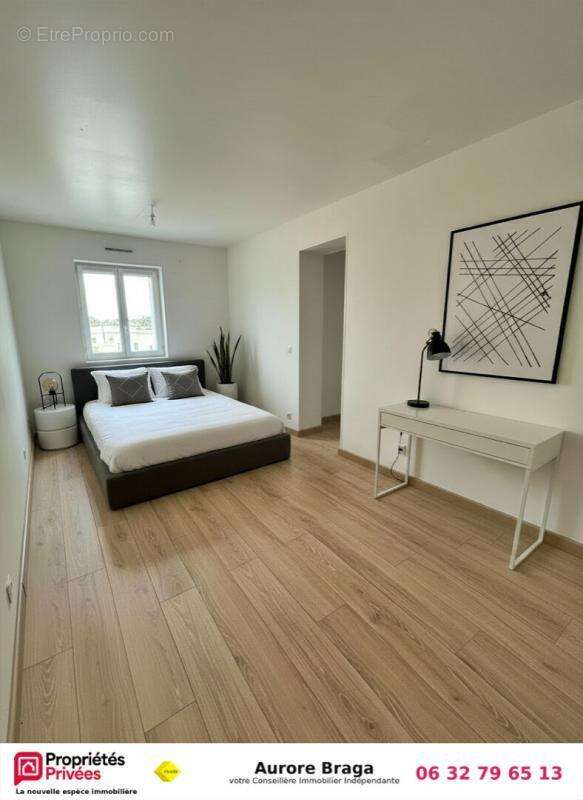 Maison MEHUN SUR YEVRE 5 pièces 110 m2 - photo 8